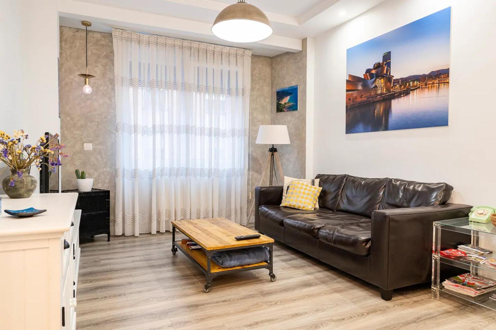 Apartamento Amplio, Luminoso Y Moderno Cerca Del Casco Viejo Bilbao Exterior foto